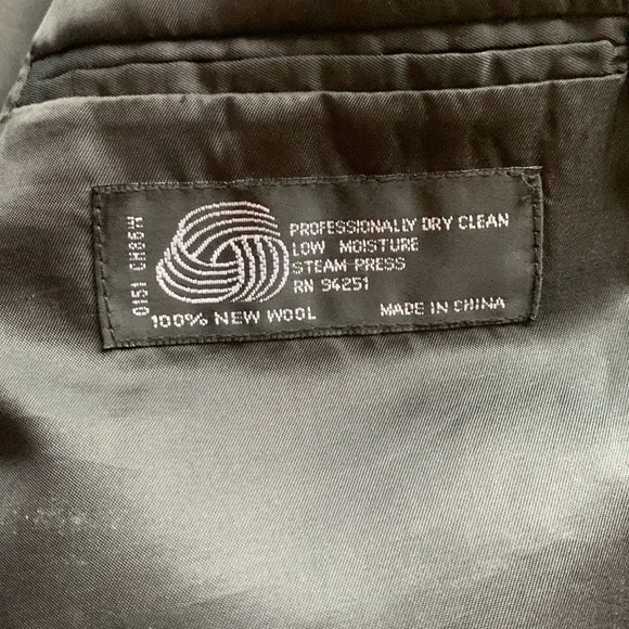 Vintage Gianni Tuxedo Jacket & Pants - Picture 13 of 14